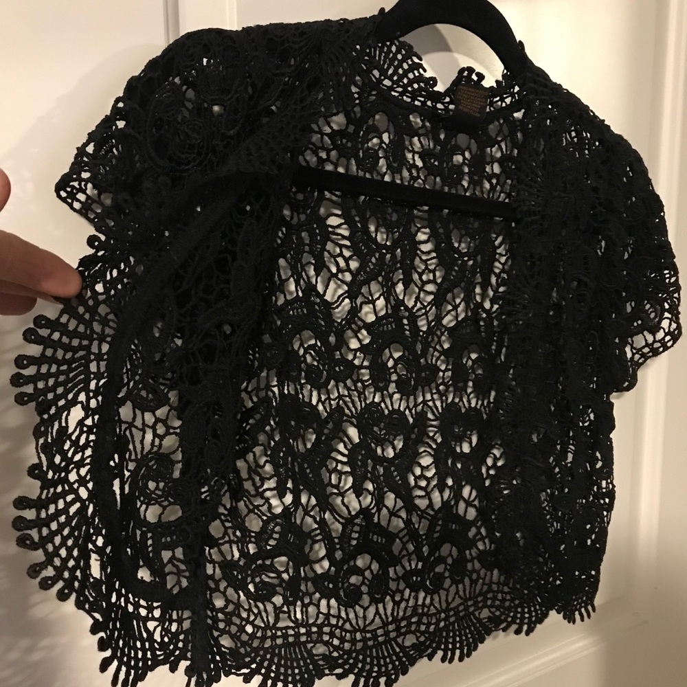 Lace crop short jacket